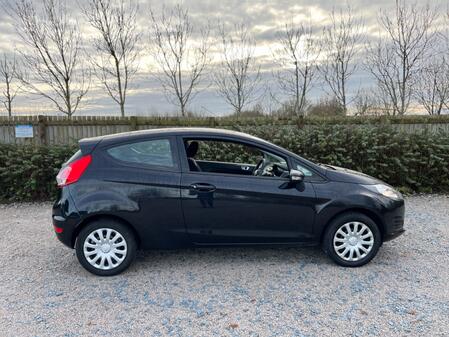 FORD FIESTA 1.3 Style 