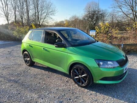 SKODA FABIA 1.0 Colour Edition 