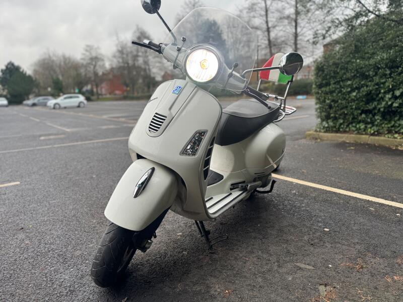 PIAGGIO Vespa