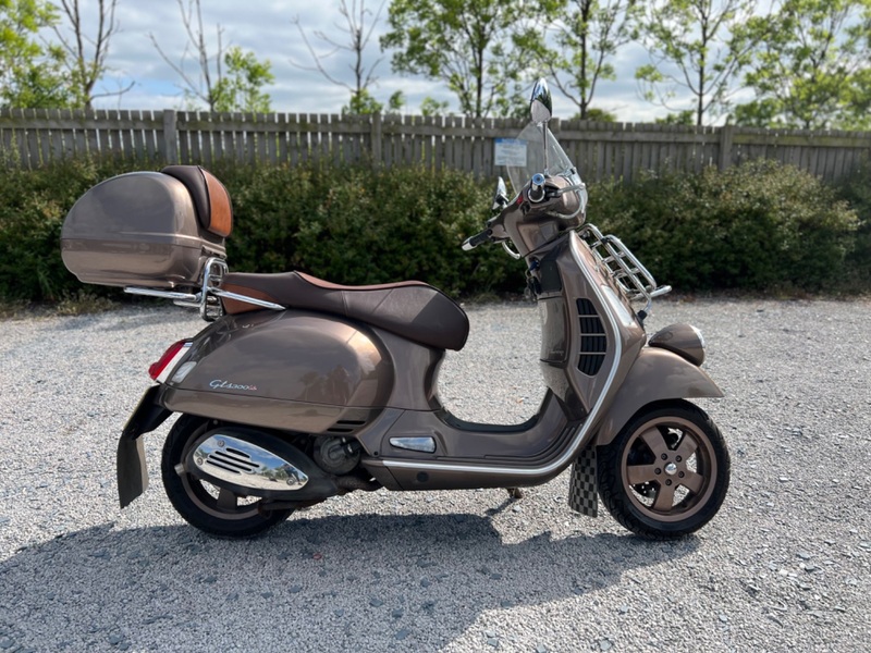 PIAGGIO Vespa GTS